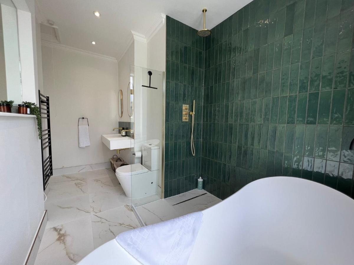 In Style Opposite Castle & Free Parking Apartamento *
